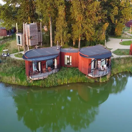 Romantic Forest Retreat Prázdninový dům Antoing